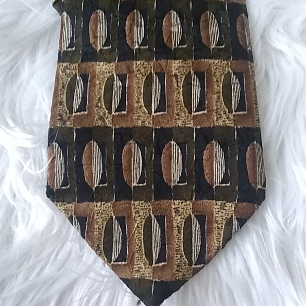 Ties - Picture 2 of 5